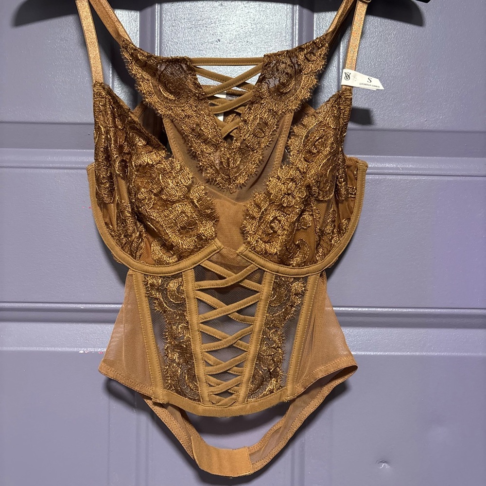 Victorias Secret Sexy Toffee Lingerie Bra(S) & Thong(M) Set*NWOT*